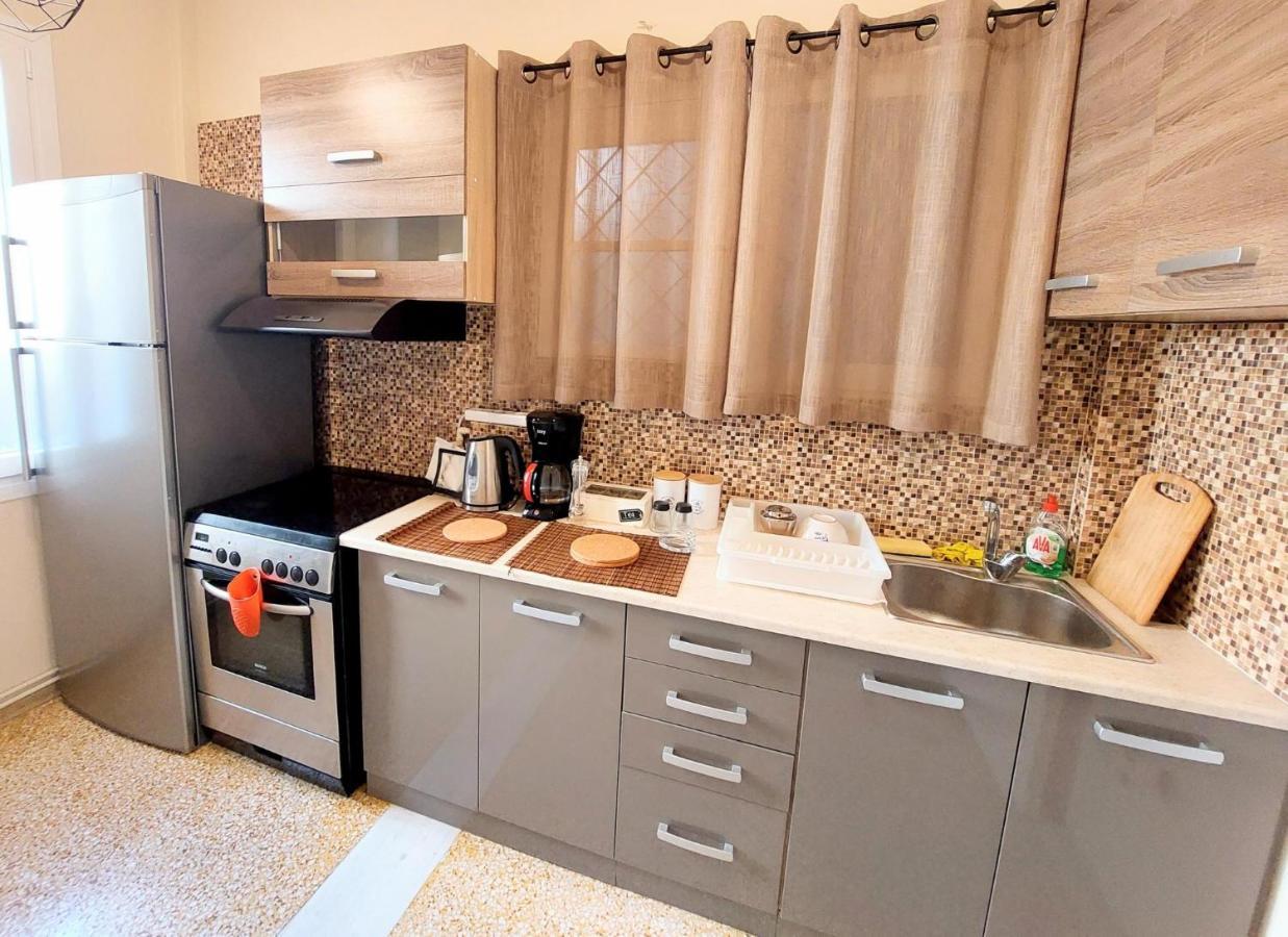 אתונה Grand Apartment In Parliament Square מראה חיצוני תמונה