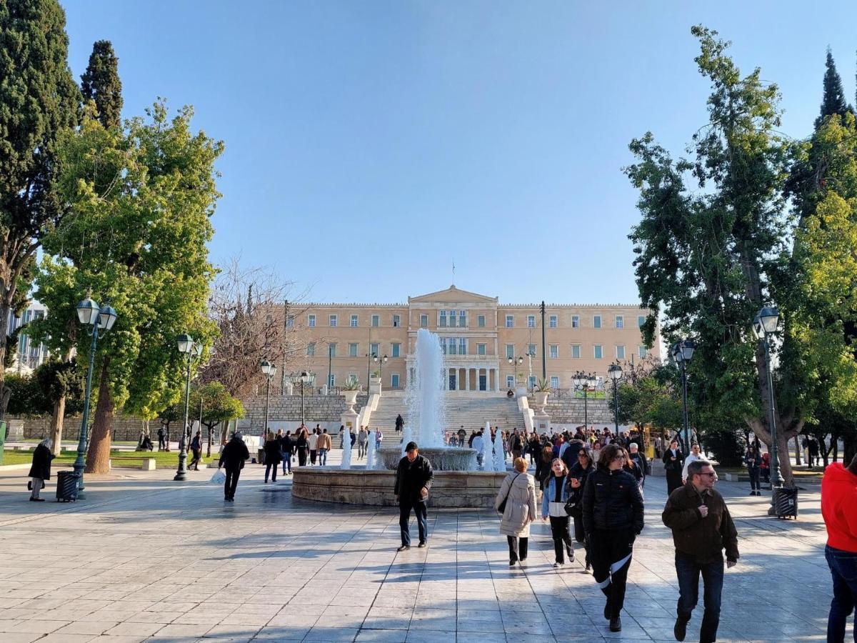 אתונה Grand Apartment In Parliament Square מראה חיצוני תמונה